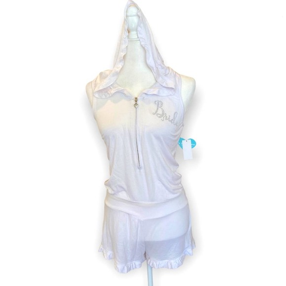 NWT Betsey Johnson White Flirty Bridal Romper with Hood Size Small - Picture 5 of 11